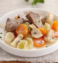 Veal stew (Blanquette de veau)