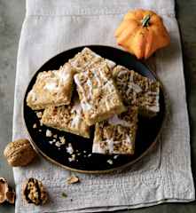 Kürbis-Walnuss-Blondie