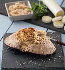 Buey de mar relleno a la provenzal