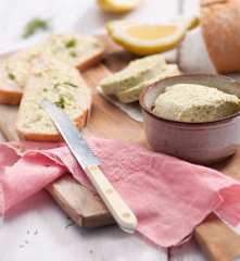 Masło cytrusowe z koperkiem