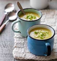 Curried Parsnip and Apple Soup