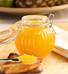 Ananasová marmeláda s limetkou