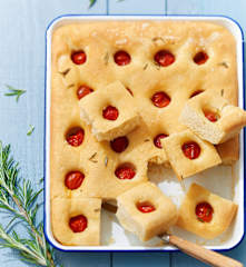 Focaccia aux tomates et à l'origan