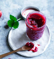 Berry chia jam