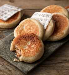 Hotteok (Sweet Filled Pancakes)