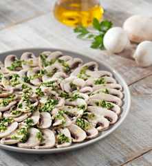 Champiñones en vinagre