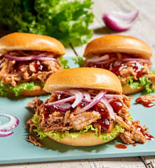 Burger au porc, sauce barbecue