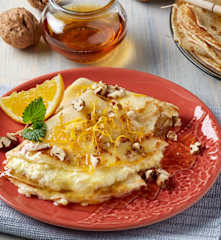 Marinované palačinky s mangovým tvarohem