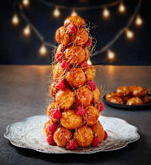 Croquembouche