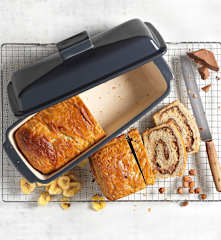 Pane alla banana e nocciole