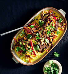 Beef and cashew nut yellow curry