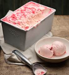 Raspberry Ripple Ice Cream