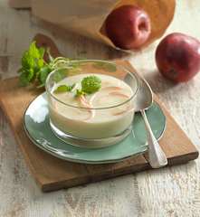 Apfel-Sellerie-Suppe