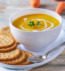 Crema de zanahoria con coco y jengibre