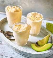 Gelato all'avocado e vaniglia
