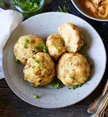 Dumplings con queso cheddar