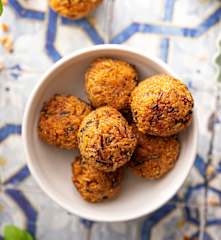 Tomaten-Reis-Bällchen