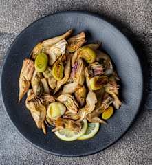 Αγκινάρες sous-vide