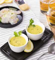 Marinatura limone e coriandolo