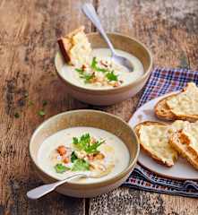Velouté de chou-fleur et tartine au comté