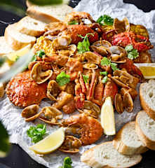Steamed Seafood Feast