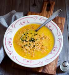 Geröstete Grießsuppe