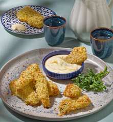 Τραγανά φιλετάκια ψαριού με λεμονάτη μαγιονέζα