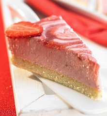 Erdbeer-Quark-Torte