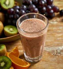 Néctar de kiwi, banana e uva