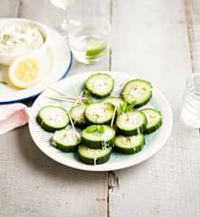 Bouchées de concombre et fromage frais
