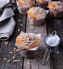 Frangipane and apricot muffins