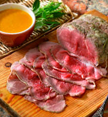 Roastbeef in salsa indiavolata