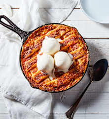Southern Peach Cobbler