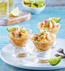 Pico de gallo con frutas y hierbabuena