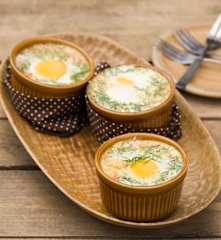 Jajka w kokilkach na parze