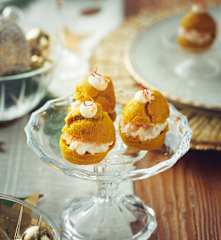 Bocconcini alla curcuma con gamberi e stracciatella