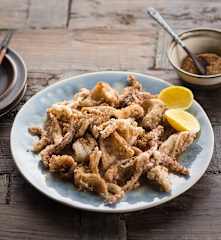 Sichuan pepper and chilli salt squid