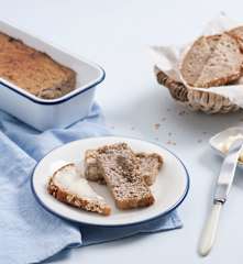 Pasztet z gęsi z farszem grzybowym