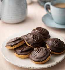 Raspberry and Orange Jaffa Cakes