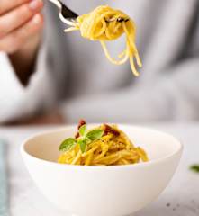 Spaghetti complets, sauce aux lentilles et carottes