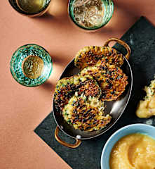 Placki ziemniaczane (rösti) z musem jabłkowym