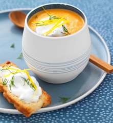 Gazpacho arancia e carote con chantilly all'aneto