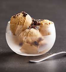 Gelato al caffè e Fava Tonka