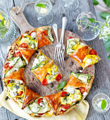 Tarte feuilletée soleil à la provençale