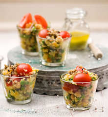 Sałatka śródziemnomorska z kuskusem