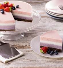 Cheesecake mirtilli, fragole e vaniglia