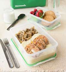 Pan de carne con puré de patata y salsa con champiñones