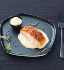 Filet de merlu de ligne de Saint-Jean-de-Luz, espuma de cèpes du Médoc - Nicolas Masse