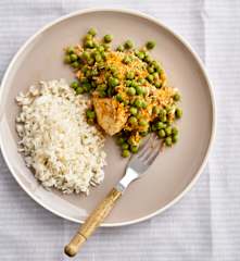 Frango estufado com ervilhas e cerveja