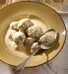 Γιουβαρλάκια αβγολέμονο